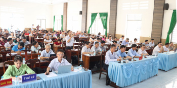 Đại biểu Quốc hội tiếp xúc cử tri huyện Đồng Phú