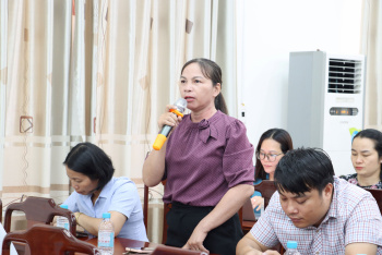 Đại biểu Quốc hội tiếp xúc cử tri thành phố Đồng Xoài